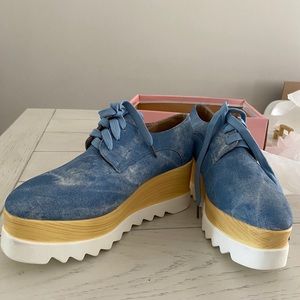 Platform shoes size 10